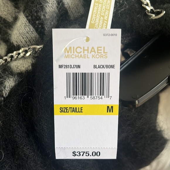 Michael Kors Logo Dress - Picture 16 of 16